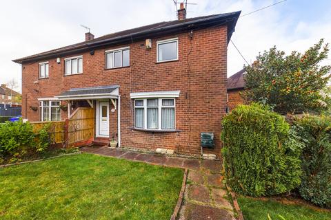 3 bedroom semi-detached house for sale - Rayleigh Way, Stoke-on-Trent, ST2