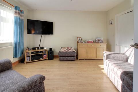 2 bedroom bungalow for sale - Parklands Avenue, Shipdham, Thetford, Norfolk, IP25