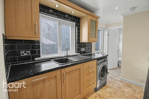 undefined, Jones Street, Newport