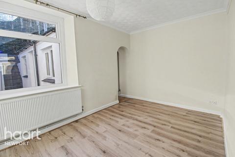 undefined, Jones Street, Newport