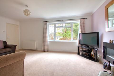 62 Bakers Close, Bishops Hull, Taunton, TA1 5HD