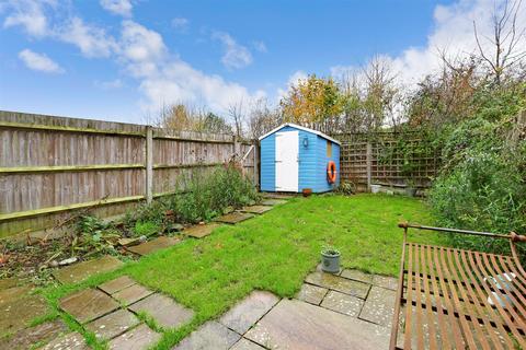3 bedroom terraced house for sale - Springfield Drive, Rye, East Sussex