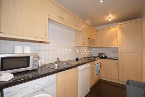 2 bedroom apartment to rent - Lion Court, 435 The Highway, London, E1W