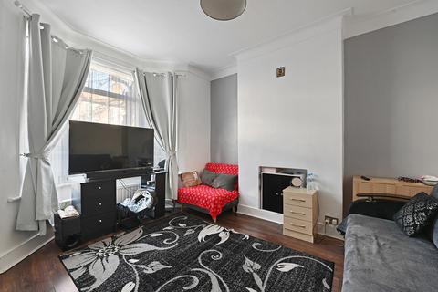 3 bedroom terraced house for sale - Monega Road, London E12