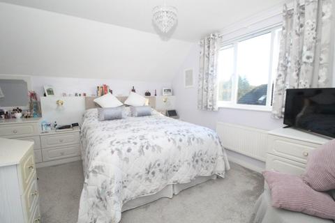 4 Godfrey Close, Ottery St Mary, EX11 1GY