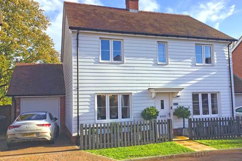 4 bedroom detached house for sale - Northiam, East Sussex TN31