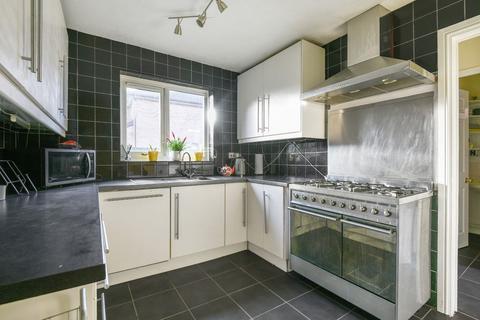 4 bedroom detached house for sale - Newbridge Close, Warrington WA5 9EA