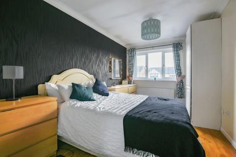 4 bedroom detached house for sale - Newbridge Close, Warrington WA5 9EA