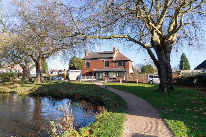 Wallington Heath, Bloxwich, Walsall... 4 bed semidetached house £475,000
