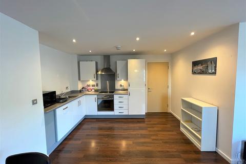 2 bedroom apartment to rent - South Quay, Kings Road, Swansea, SA1