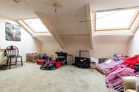 2 bedroom flat for sale - Pike Street, Liskeard