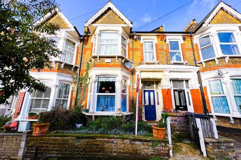 5 bedroom terraced house for sale - Cleveland Park Crescent, Walthamstow