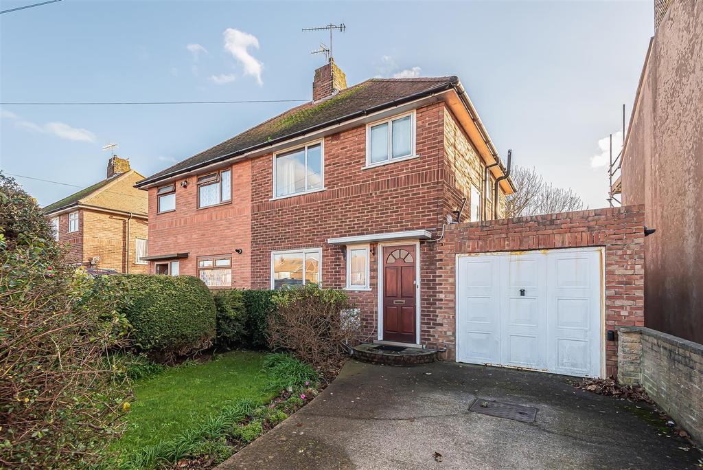 Brougham Road, Worthing 3 bed semidetached house for sale £350,000