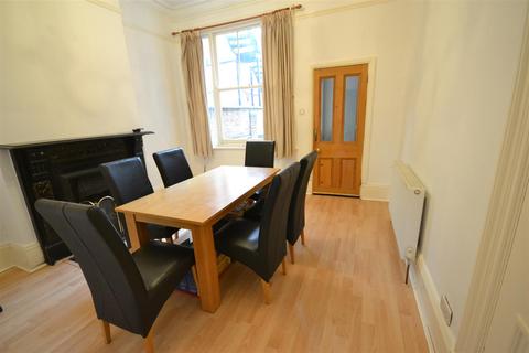 5 bedroom end of terrace house for sale - Hinckley Road, Leicester