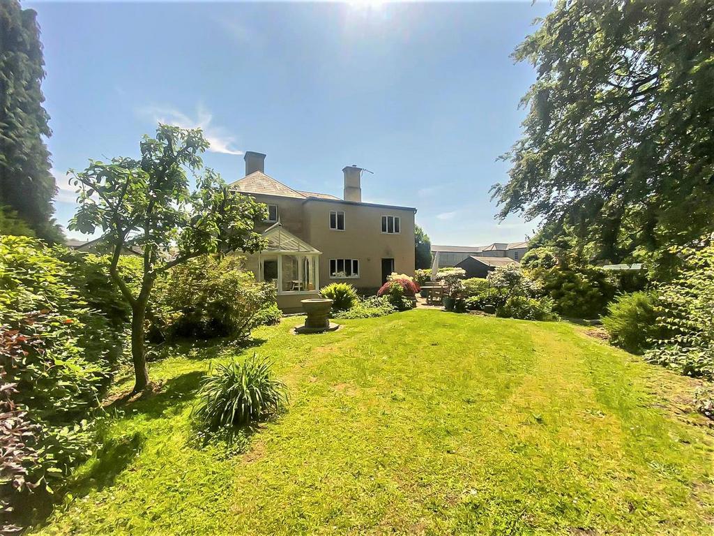 Thomas Wyatt Road, Devizes 4 bed detached house for sale £585,000