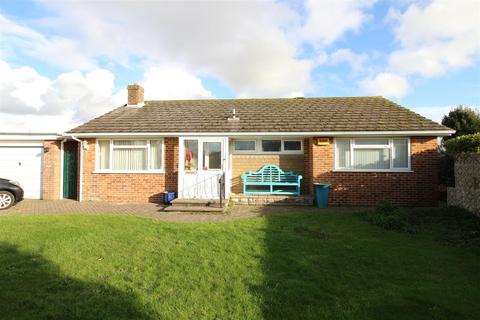 3 bedroom detached bungalow for sale - Cleveland Close, Barton On Sea