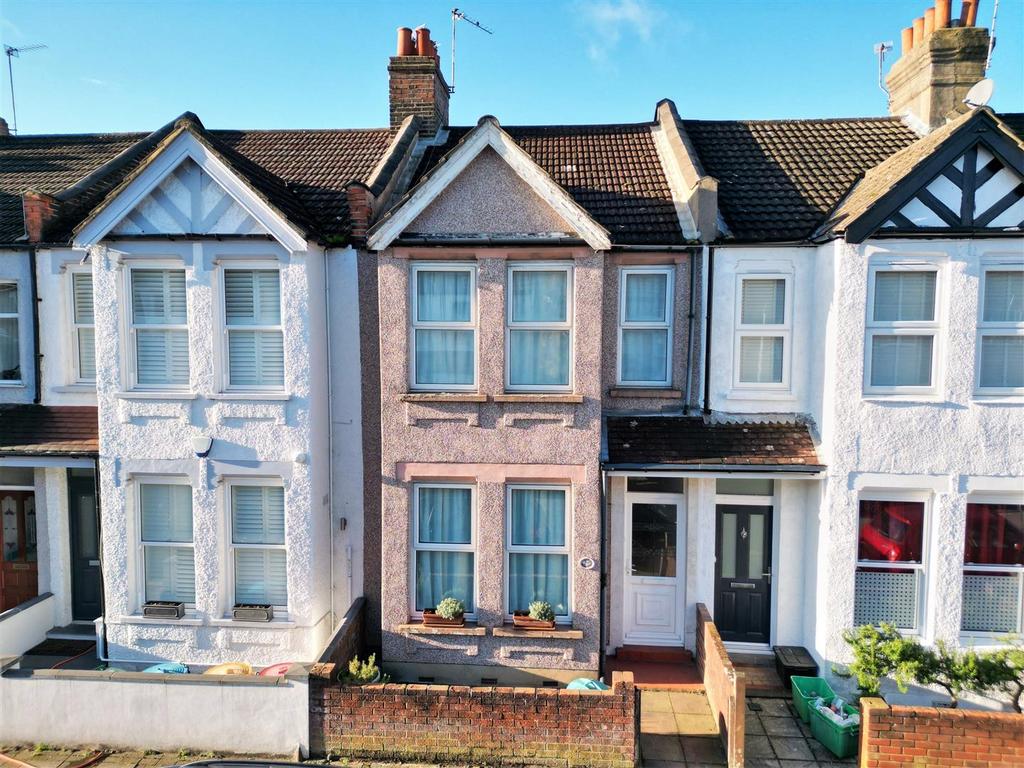 Meadow Road, Shortlands, BR2 3 bed terraced house for sale £580,000