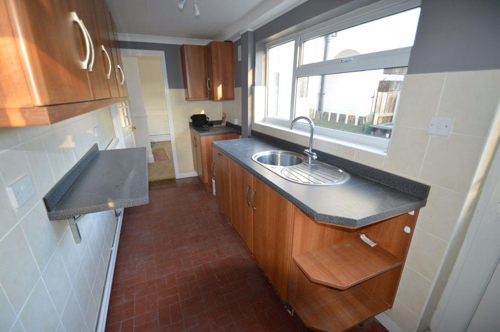 King Street, Wollaston 2 bed terraced house £725 pcm (£167 pw)