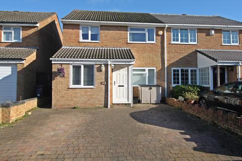 60 Bowcombe, Netley Abbey, Southampton, SO31 5GP