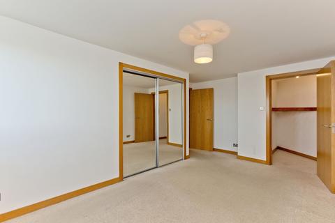 Flat 5, 3 Heron Place, Edinburgh, EH5 1GG