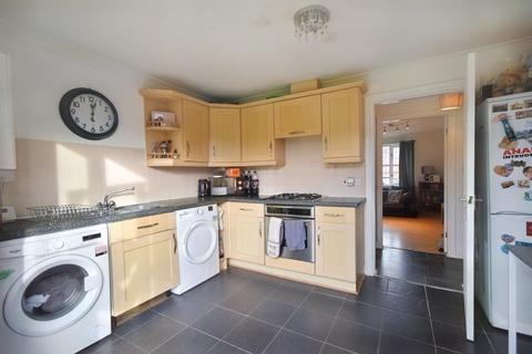2 bedroom end of terrace house for sale, Michael Foale Lane, Louth LN11 0GT
