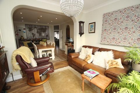 72 Felstead Road, Orpington, BR6 9AE