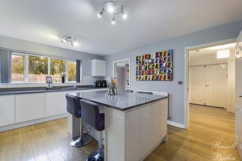 18 Aris Way, Buckingham, MK18 1FX