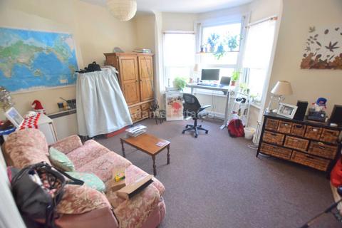 1 bedroom flat for sale, Wokingham Road, Reading