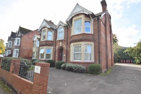 1 bedroom flat for sale, Wokingham Road, Reading