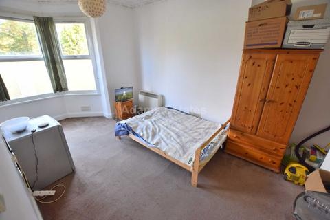 Studio for sale, Wokingham Road, Reading,