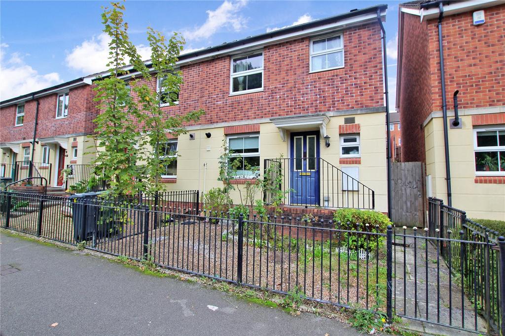 Pentwyn Drive, Pentwyn, Cardiff, CF23 3 bed semidetached house for sale £239,950
