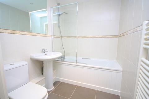 1 bedroom apartment to rent, Ashton Court, Victoria Way, Woking, Surrey, GU21