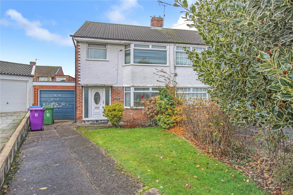 Oakhurst Close, Liverpool... 3 bed semidetached house £225,000