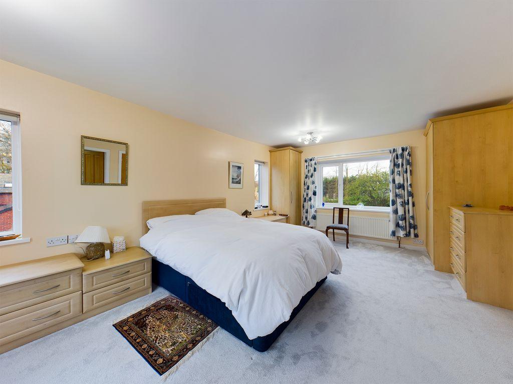 Bedroom 1 (Double with Ensuite)