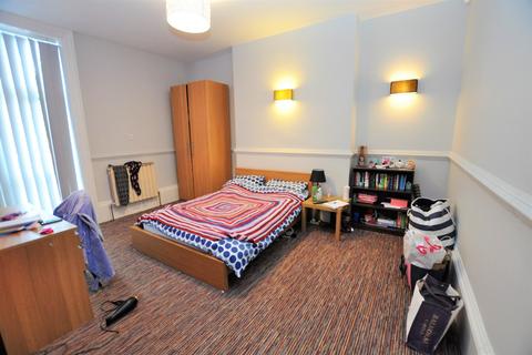 8 bedroom terraced house to rent - Osborne Road, Newcastle Upon Tyne