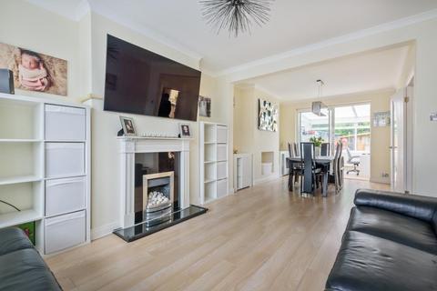 14 Ferndale, Bromley, BR1 2RX