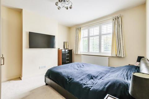 14 Ferndale, Bromley, BR1 2RX