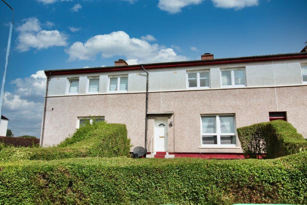 Ronaldsay Street Milton Glasgow G22 7AP 3 bed terraced house for sale