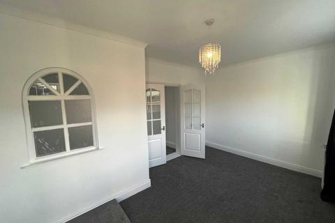 3 bedroom terraced house to rent - Dukes Crescent, New Edlington