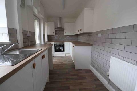 3 bedroom terraced house to rent - Ynyslas,  Llanelli, SA14