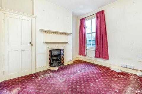 32 Revelstoke Road, London, SW18 5PD