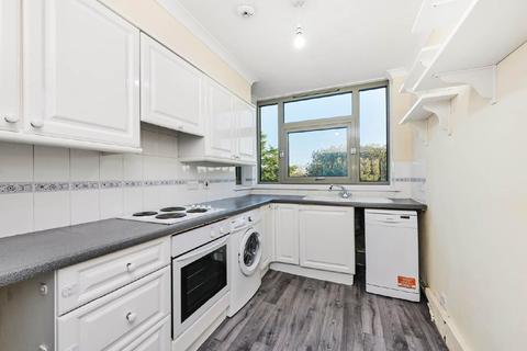 13 Holly Tree Close, London, SW19 6EA