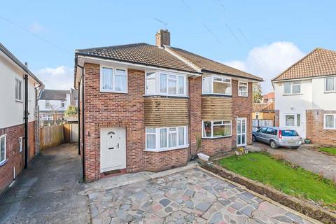 3 bedroom semi-detached house to rent, Risingholme Close, Harrow, HA3