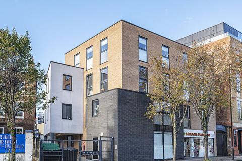 Flat 2, 199 Mare Street, London, E8 3QE