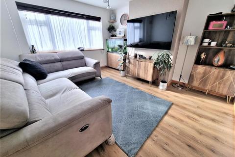 7 Marriott Close, Feltham, TW14 9PZ