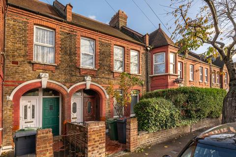 31 Perth Road, London, E10 7PA