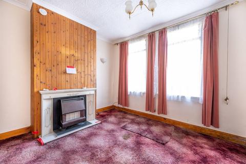 31 Perth Road, London, E10 7PA