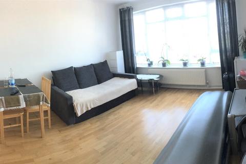 2 bedroom flat for sale - South Norwood Hill, London SE25