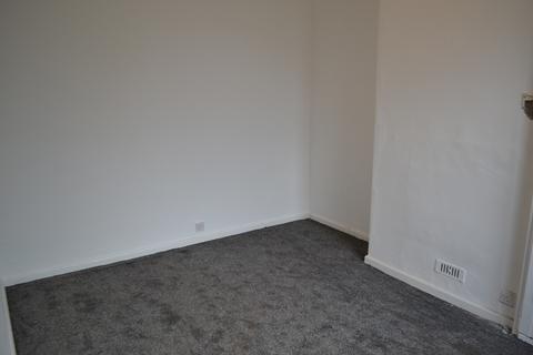 4 bedroom terraced house to rent, Heron Road
