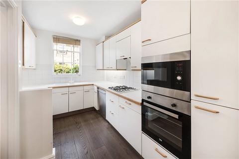 4 bedroom house for sale, Greens Court, Lansdowne Mews, W11